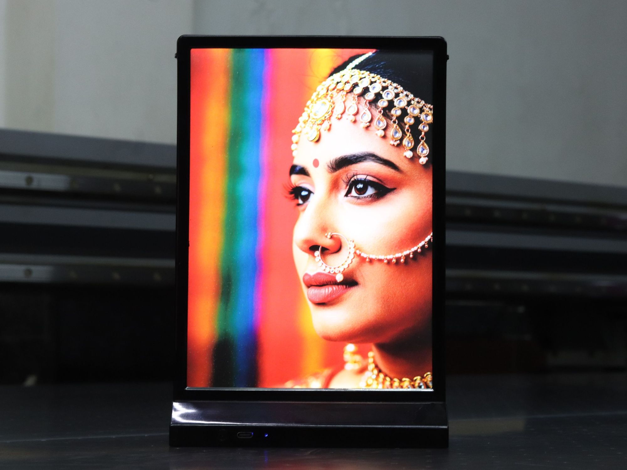 GlowFrame Duo - Rechargeable Double-Sided LED Tabletop Frame ...