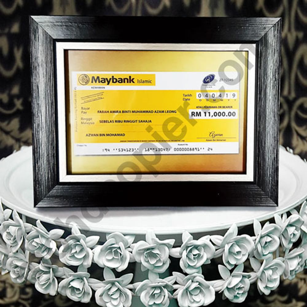 Replika Cek Hantaran Berbingkai
