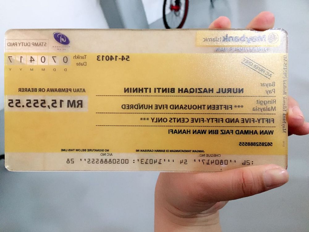 Replika Cek Hantaran 1