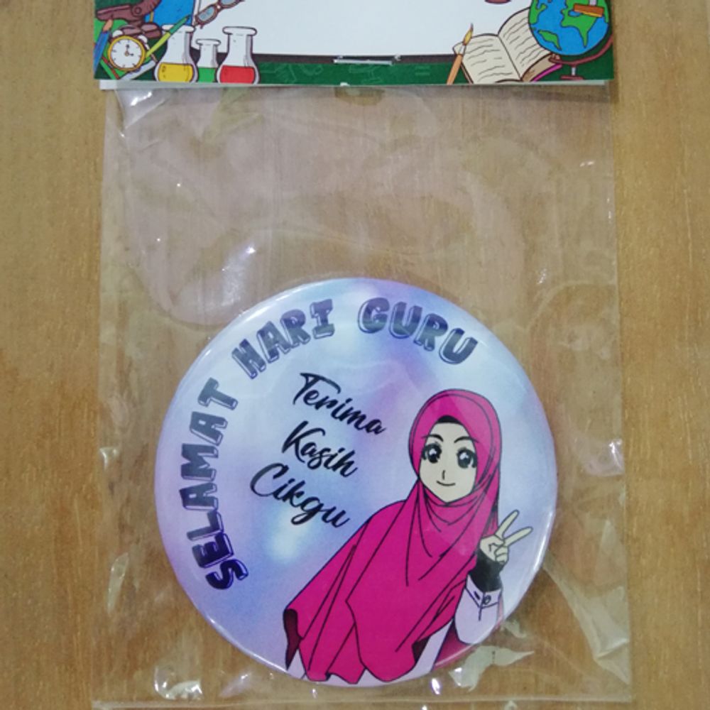 Round Fridge Magnet 5