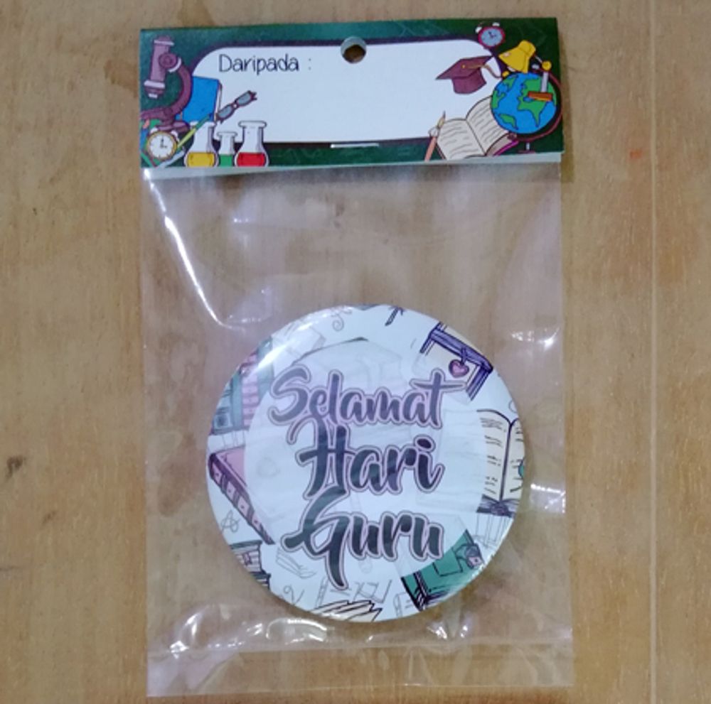 Round Fridge Magnet 4