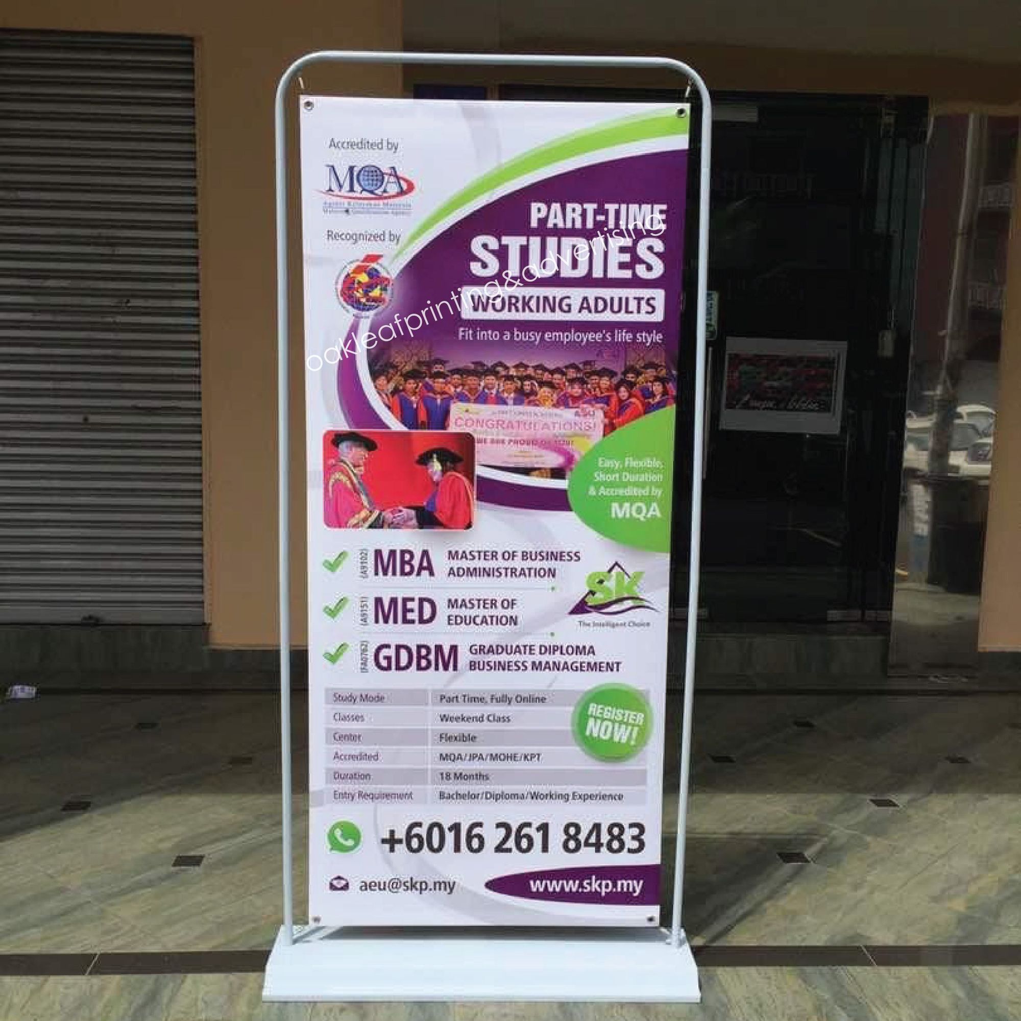 Stand Bunting Pintu 3