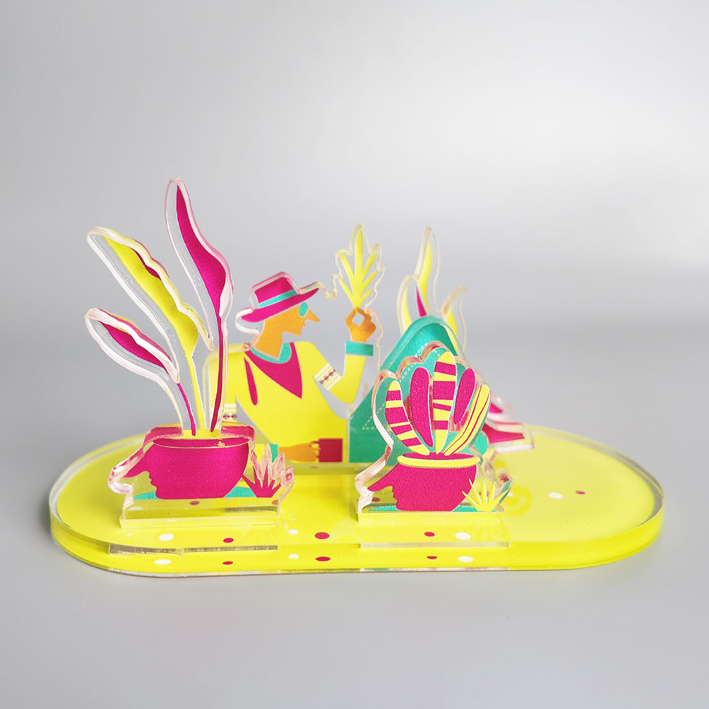 TOMOLAND x Hagung Sihag - Acrylic Statue