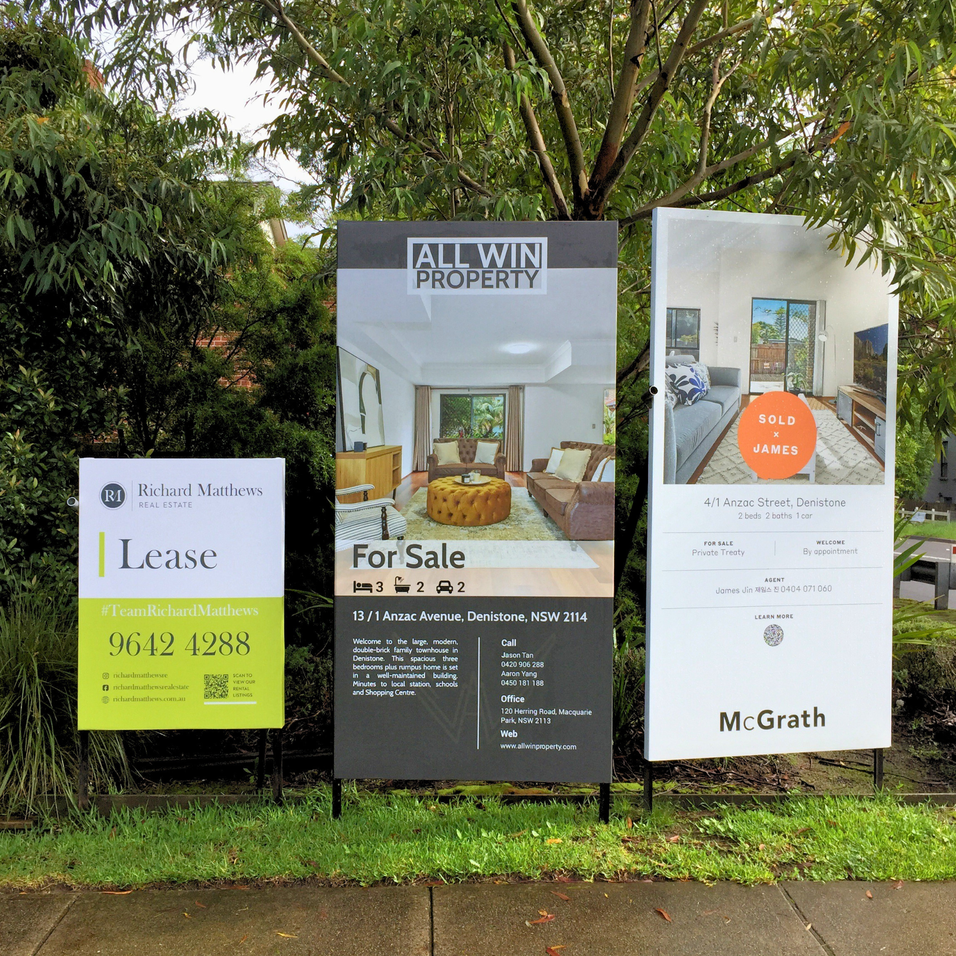 REAL ESTATE SIGNBOARDS 6